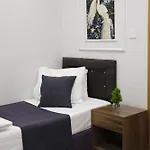 Terrace Hotel 2*